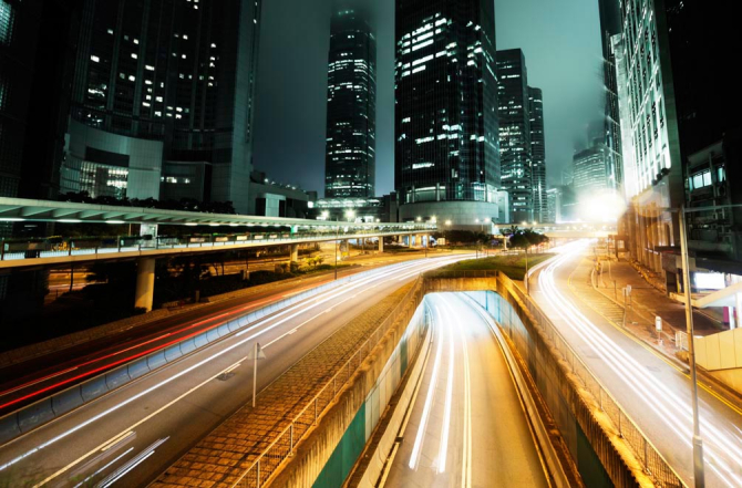 Фотошпалери Світла дорога вночі