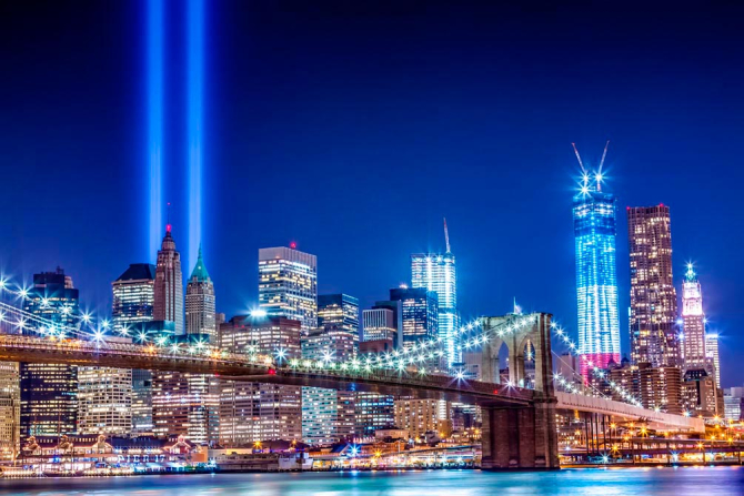 Фотошпалери Яркий  город, мост