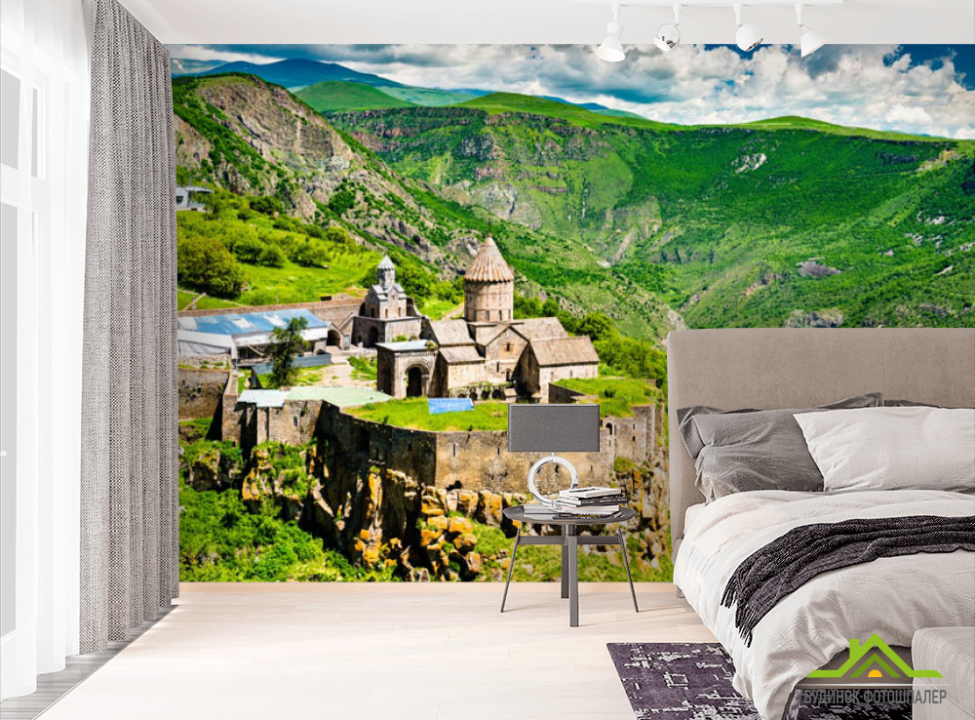 выбрать Фотошпалери замок в горах  на стіну