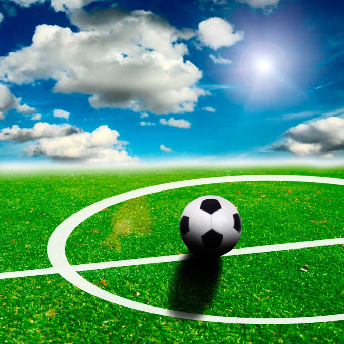 Фотошпалери М'яч на поле