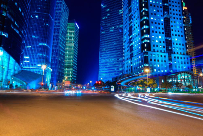 Фотообои Дорога в сердце города