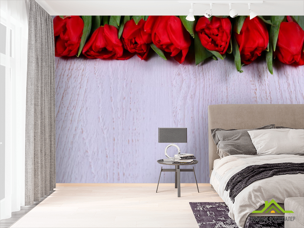 Фотообои красные розы на белом деревянном фоне