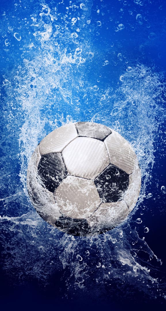 Фотообои мяч под водой