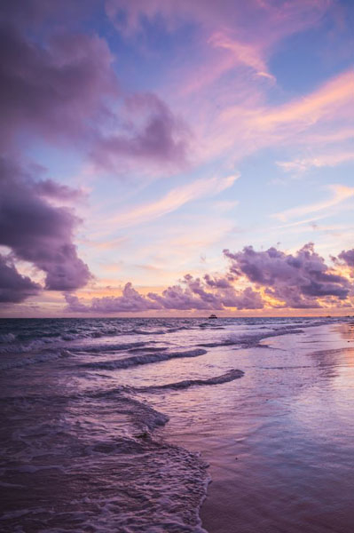 Фотообои Фиолетовый закат у моря