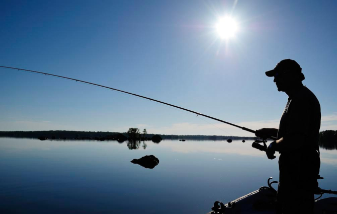 Фотообои Рыбалка на реке