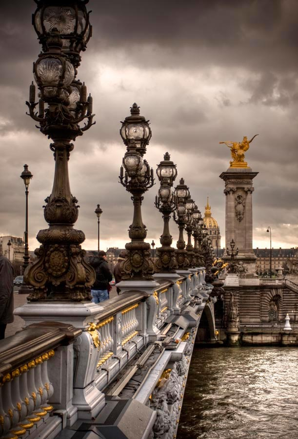 Фотообои Фонари на мосту