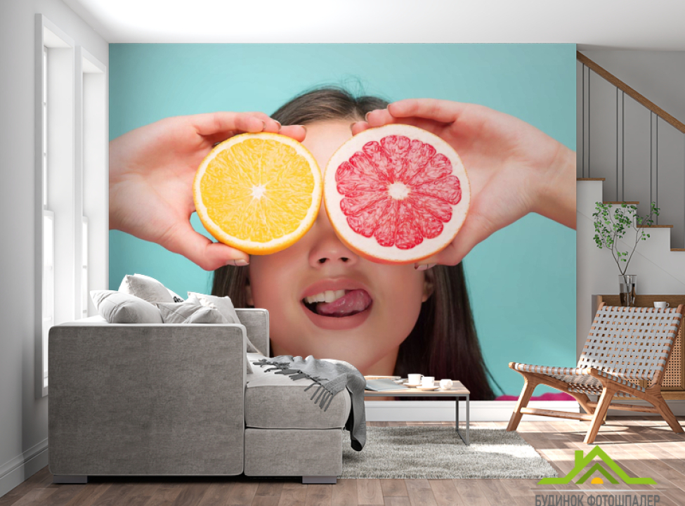 выбрать Фотообои девушка и цитрус Фотообои Еда и напитки на стену