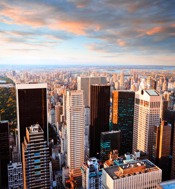 Фотообои Хмурый город