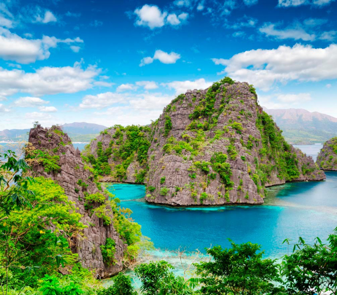 Фотошпалери Гори в зелені