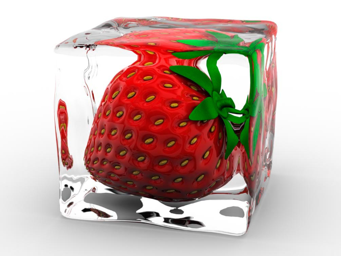 Фотошпалери Полуниця по льоду